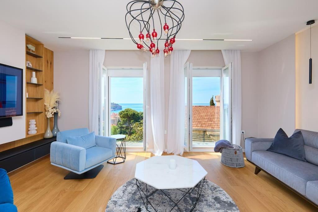 New & Stunning Views In Luxury 5* Divona Apartment ドゥブロブニク エクステリア 写真